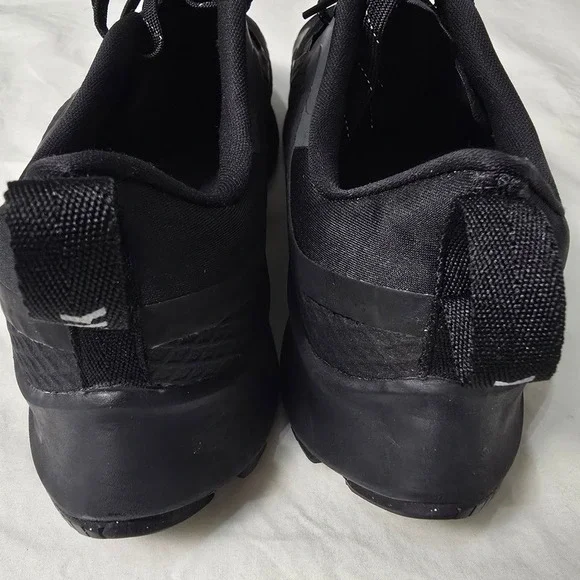 Nike Men's Size 10 Air Zoom Pegasus 39 Shield Running Shoes Black Storm Tread